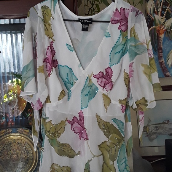 Ash & Sara Blouse - Picture 2 of 5